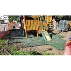 Losetas de caucho para césped