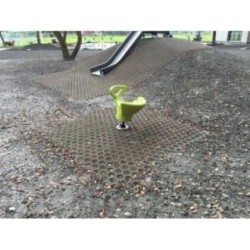 Losetas de caucho para césped