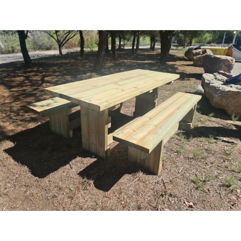 Mesa de piquenique quadrada de madeira MASGAMES CALELLA