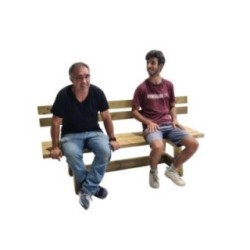 Taula de fusta XERTA amb bancs amb respatller VIC per a l'exterior