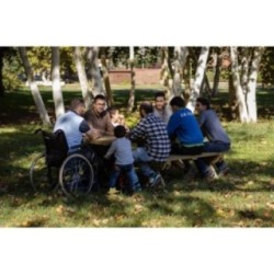 Taula de picnic adaptada MASGAMES LYON de fusta per exterior