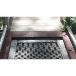 Cama elástica para sillas de ruedas