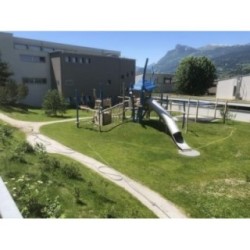 Losetas de caucho para césped