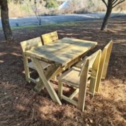 Taula de fusta MASGAMES XERTA 120 amb cadires MASGAMES BATEA